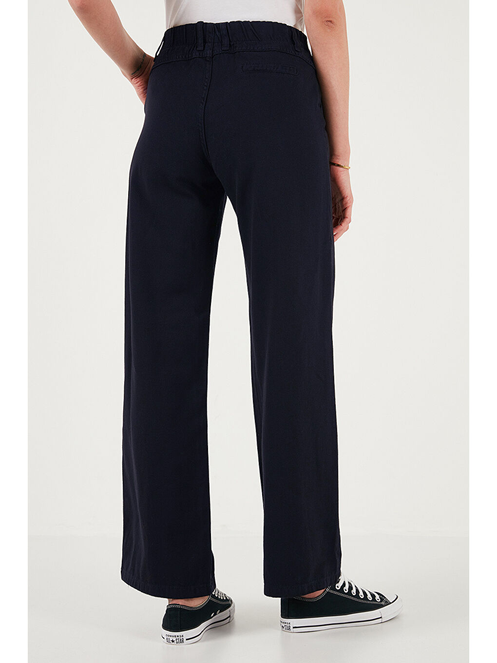 Lacivert Pamuklu Standart Fit Yüksek Bel Geniş Paça Kadın Pantolon 668YP5344-5