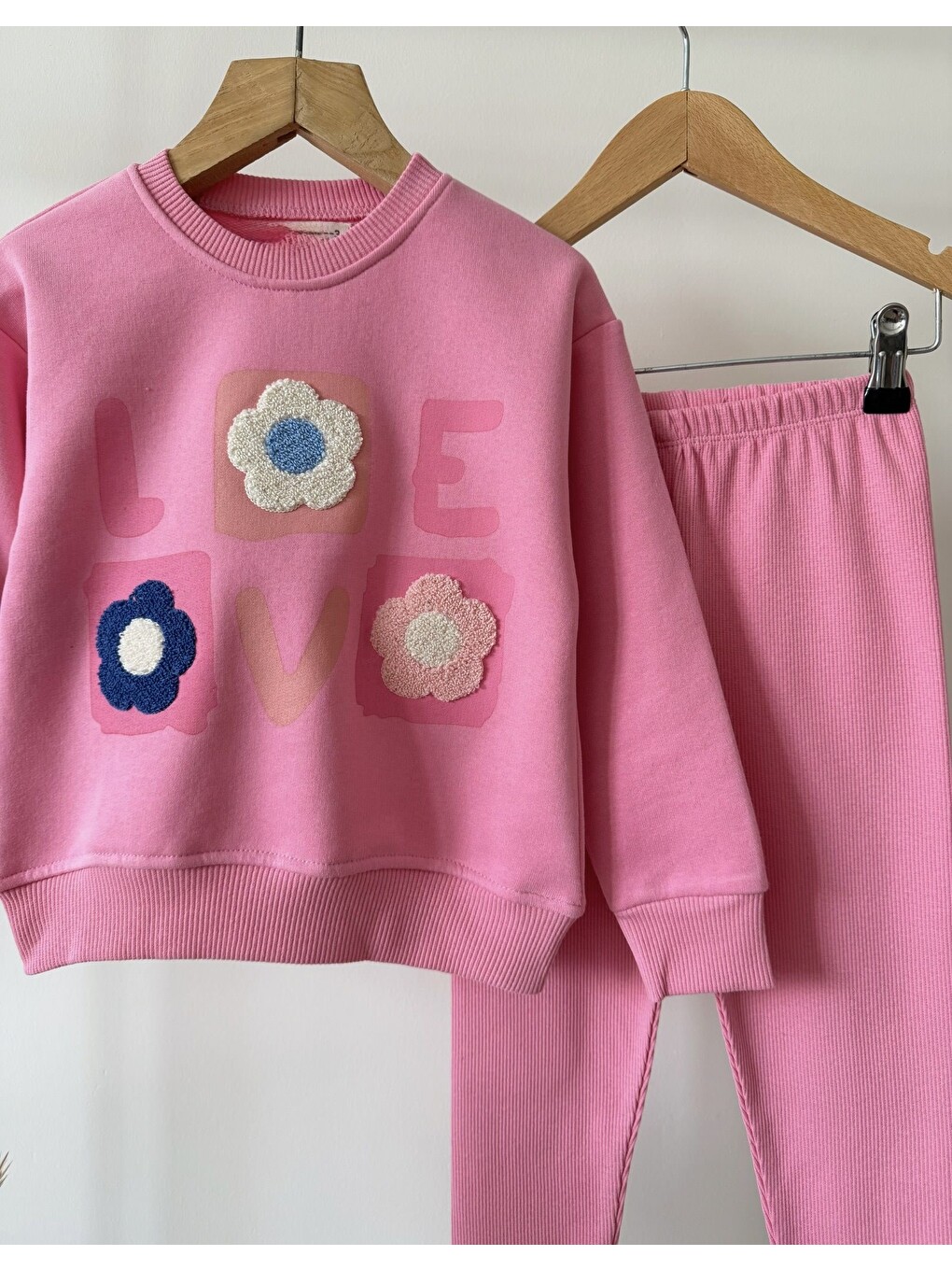 Kız Çocuk Çiçek Aplikeli Pembe Sweatshirt Ve Tayt Takımı-2