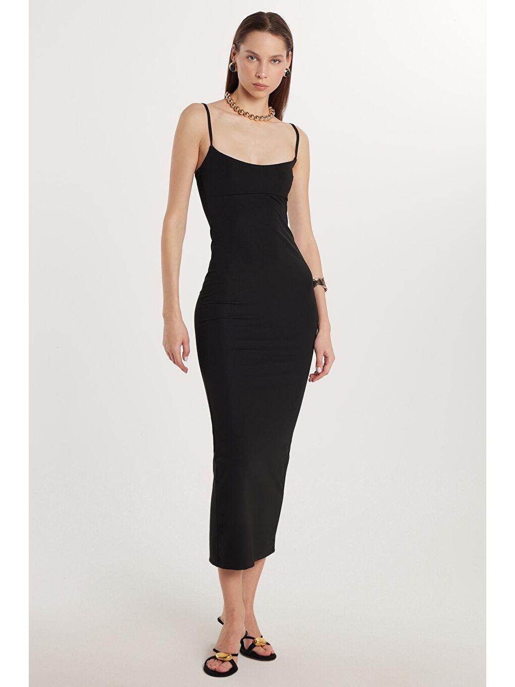 Kadın Slim Fit Dar Kesim İnce Askılı Kare Yaka Siyah Elbise-3