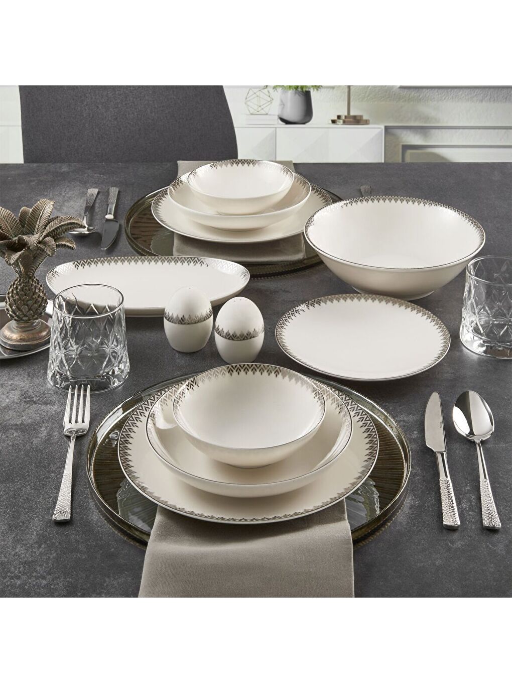 Ekru CAMELİA  54 PARÇA 12 KİŞİLİK YEMEK TAKIMI GÜMÜŞ  64191-3