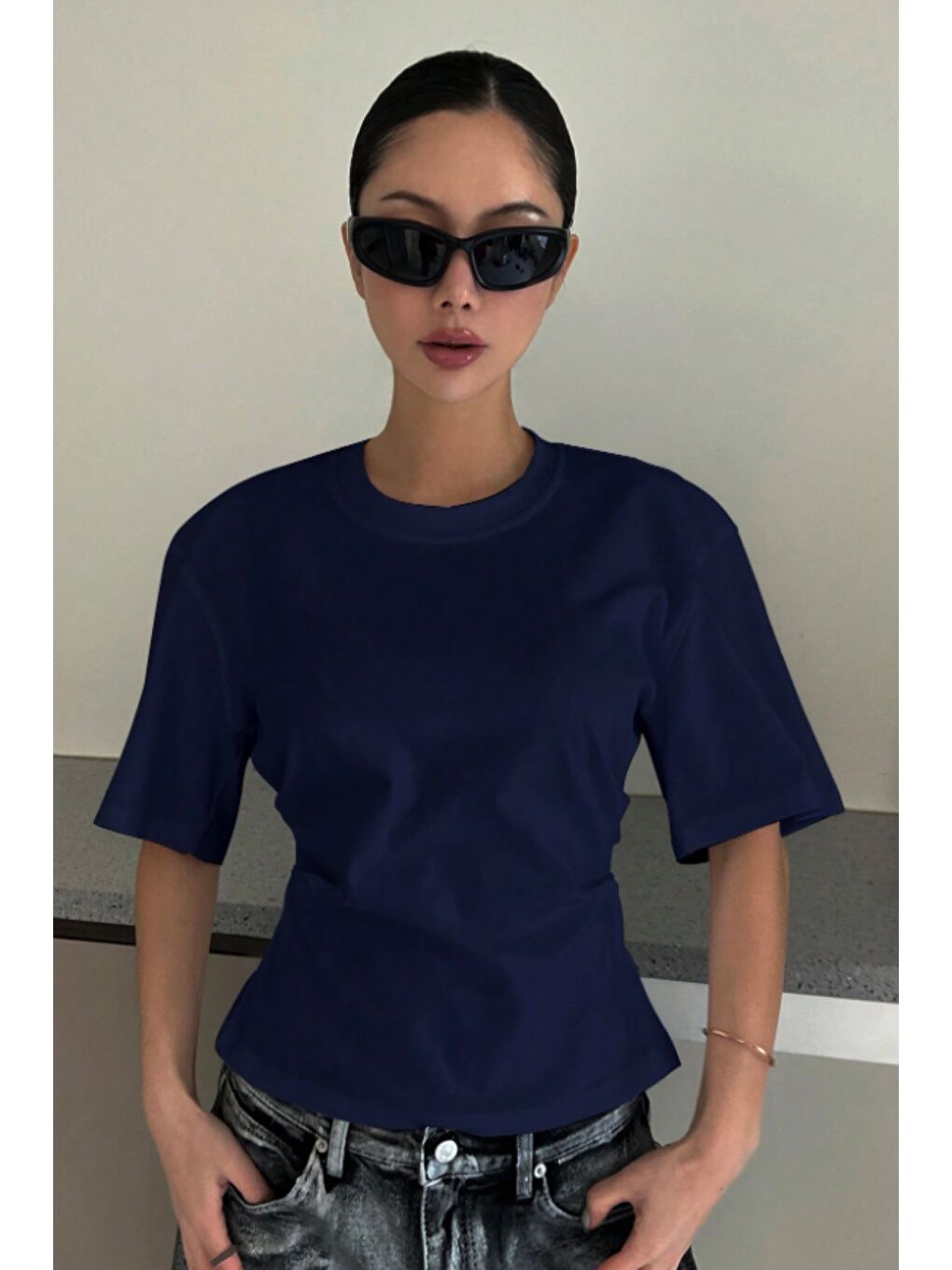 Lacivert Kadın Kısa Kollu Sırt Dekolteli Slim Fit Bluz/T-Shirt-4