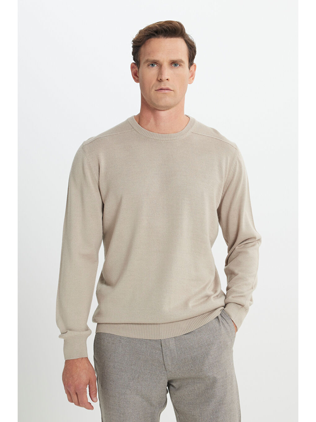 Erkek Bej Yünlü Sıcak Tutan Standart Fit Normal Kesim Bisiklet Yaka Triko Kazak