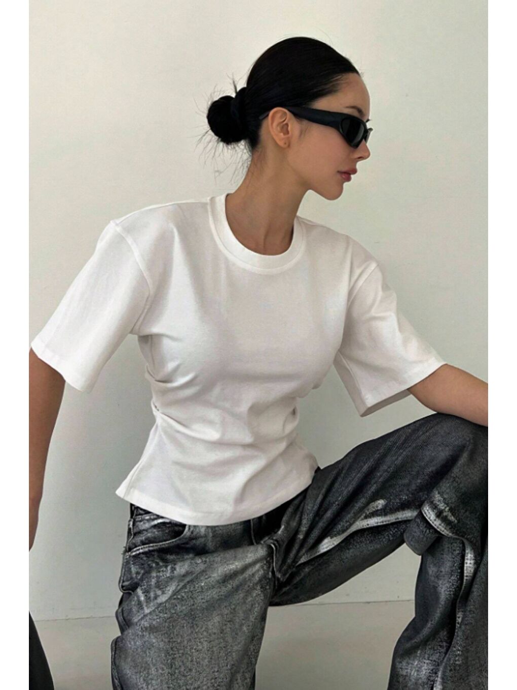 Beyaz Kadın Kısa Kollu Sırt Dekolteli Slim Fit Bluz/T-Shirt-2