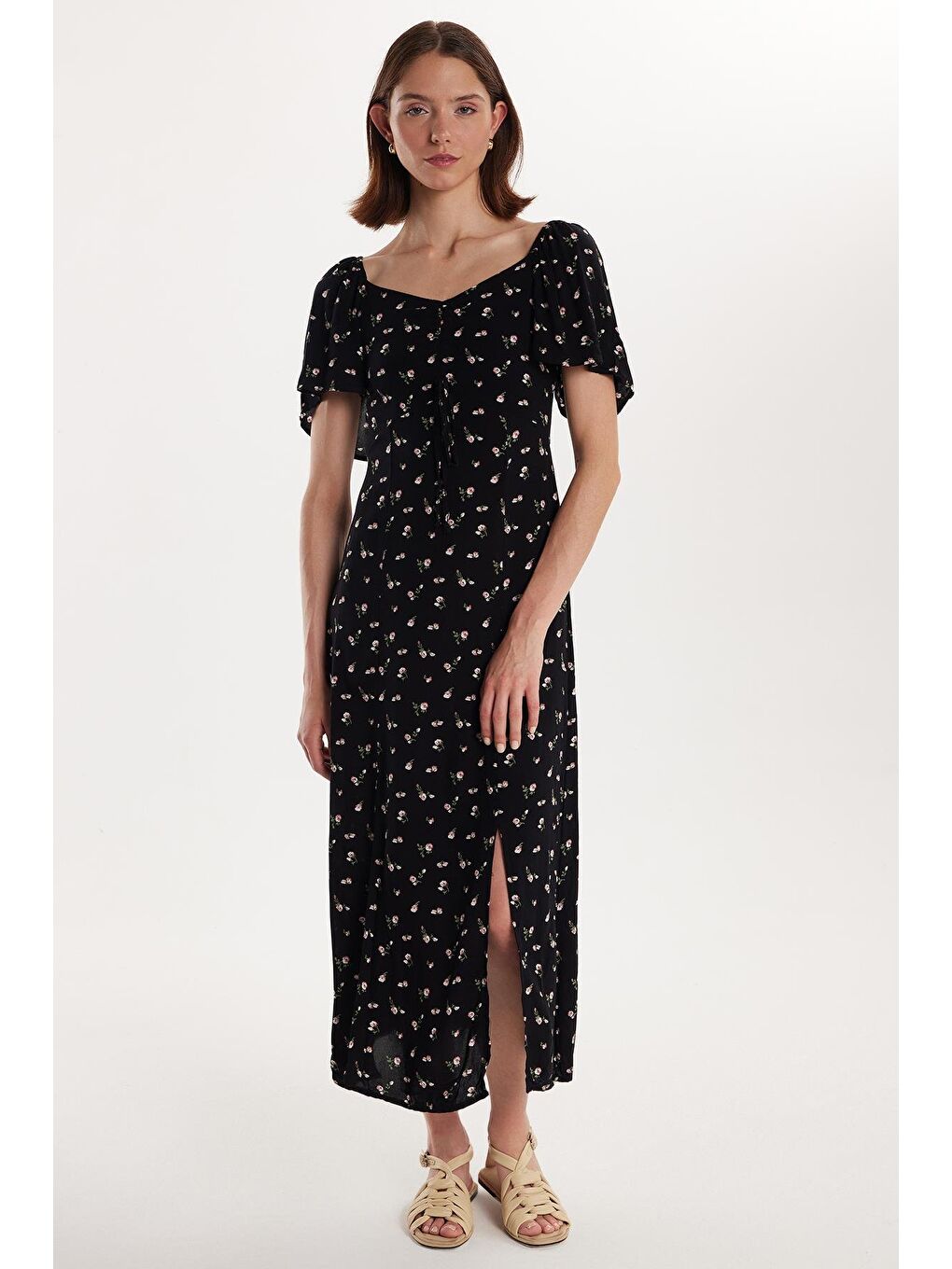 Karışık Kadın Standart Fit Bağlama Detaylı Desenli Viskon Yırtmaçlı Elbise-3