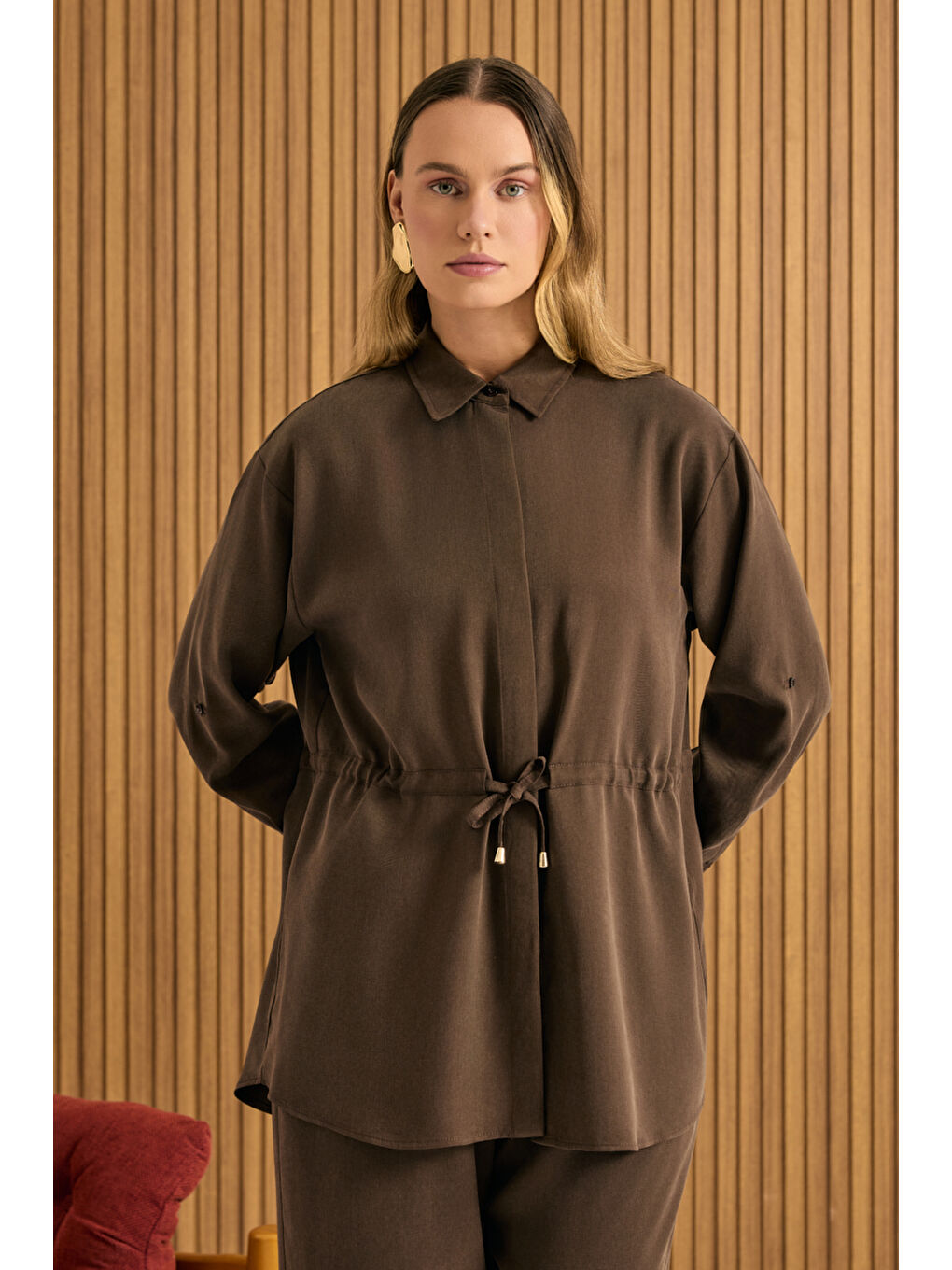Kahverengi Beli Bağcıklı Lyocell Tunik-2