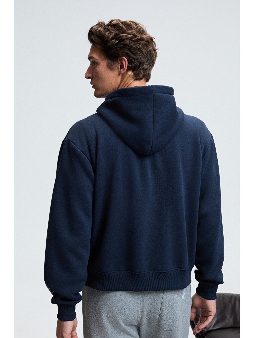 Ashby Erkek Kapüşonlu Fermuarlı Cepli Kordonlu Boxy Kalıp Lacivert Sweatshirt-2