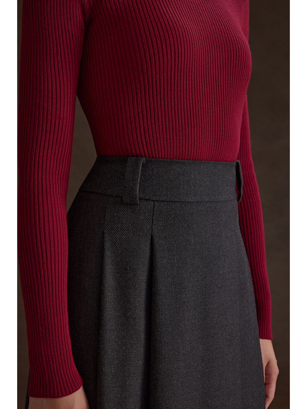 Antrasit Pileli Kloş Dokuma Etek-3