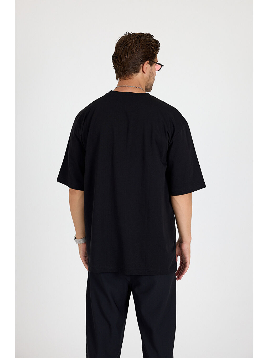 Erkek Timeless Oversize Siyah T-Shirt-1