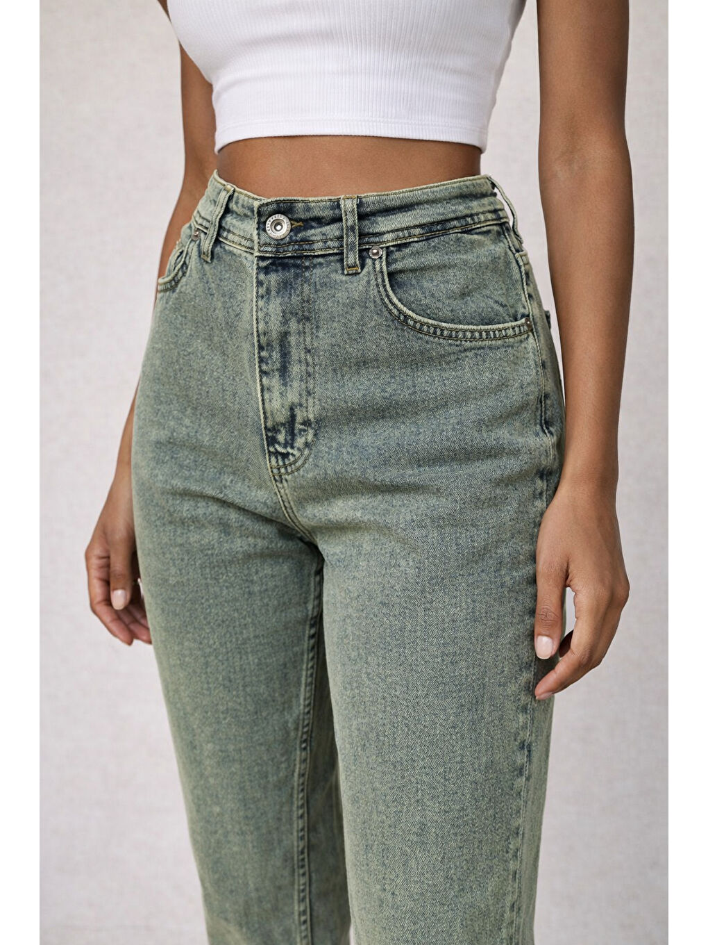 Lacivert Kadın Yüksek Bel Taşlanmış Jean-4