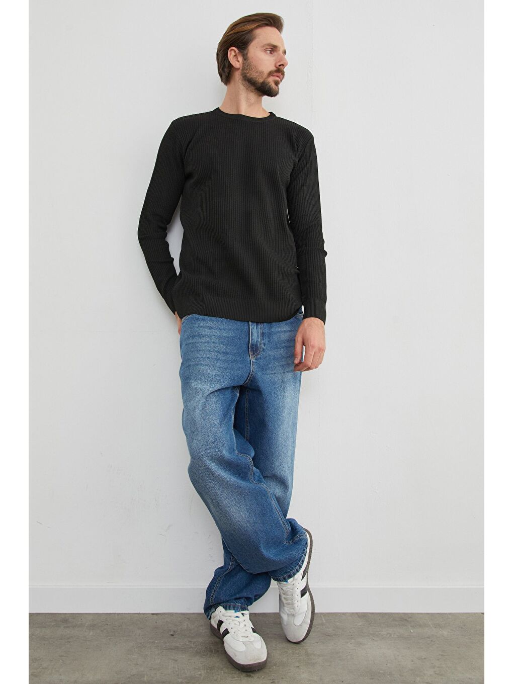 Siyah Basic Bisiklet Yaka Örgü Triko Kazak-3