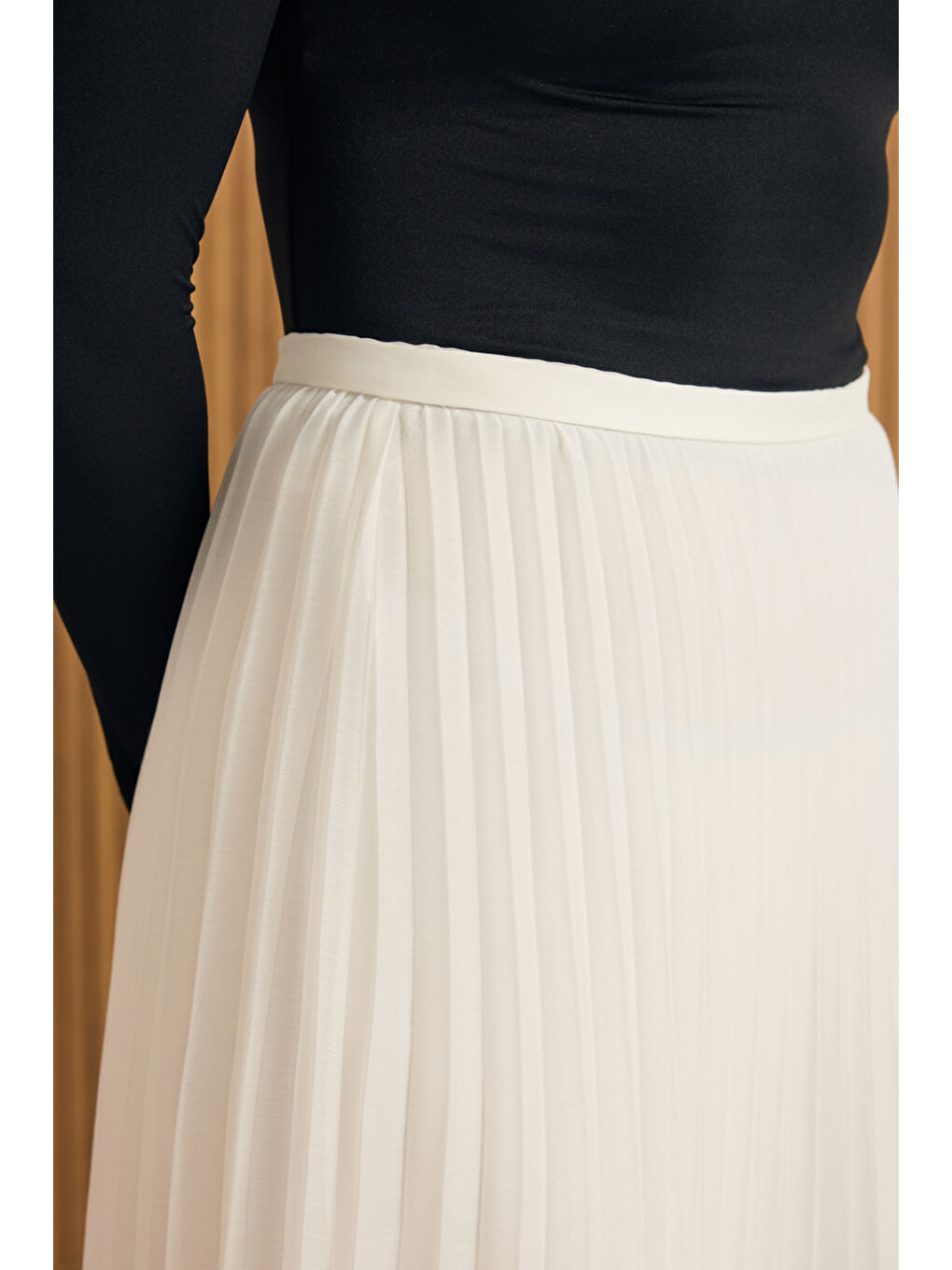 Ekru Volanlı Pilise Etek-3