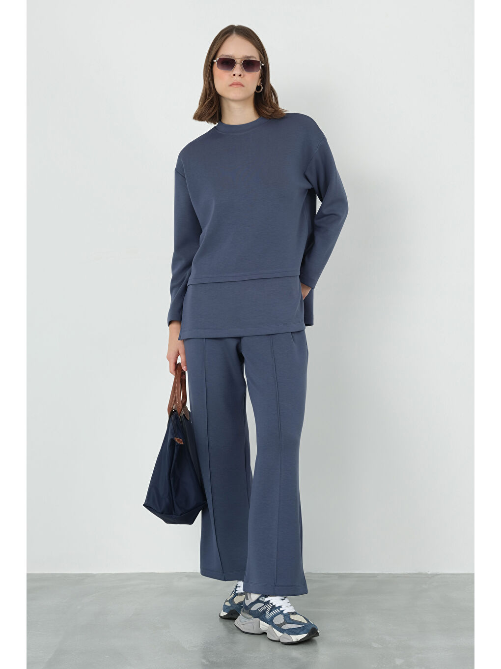 Yanları Yırtmaçlı Modal Sweat Jean Mavi-4