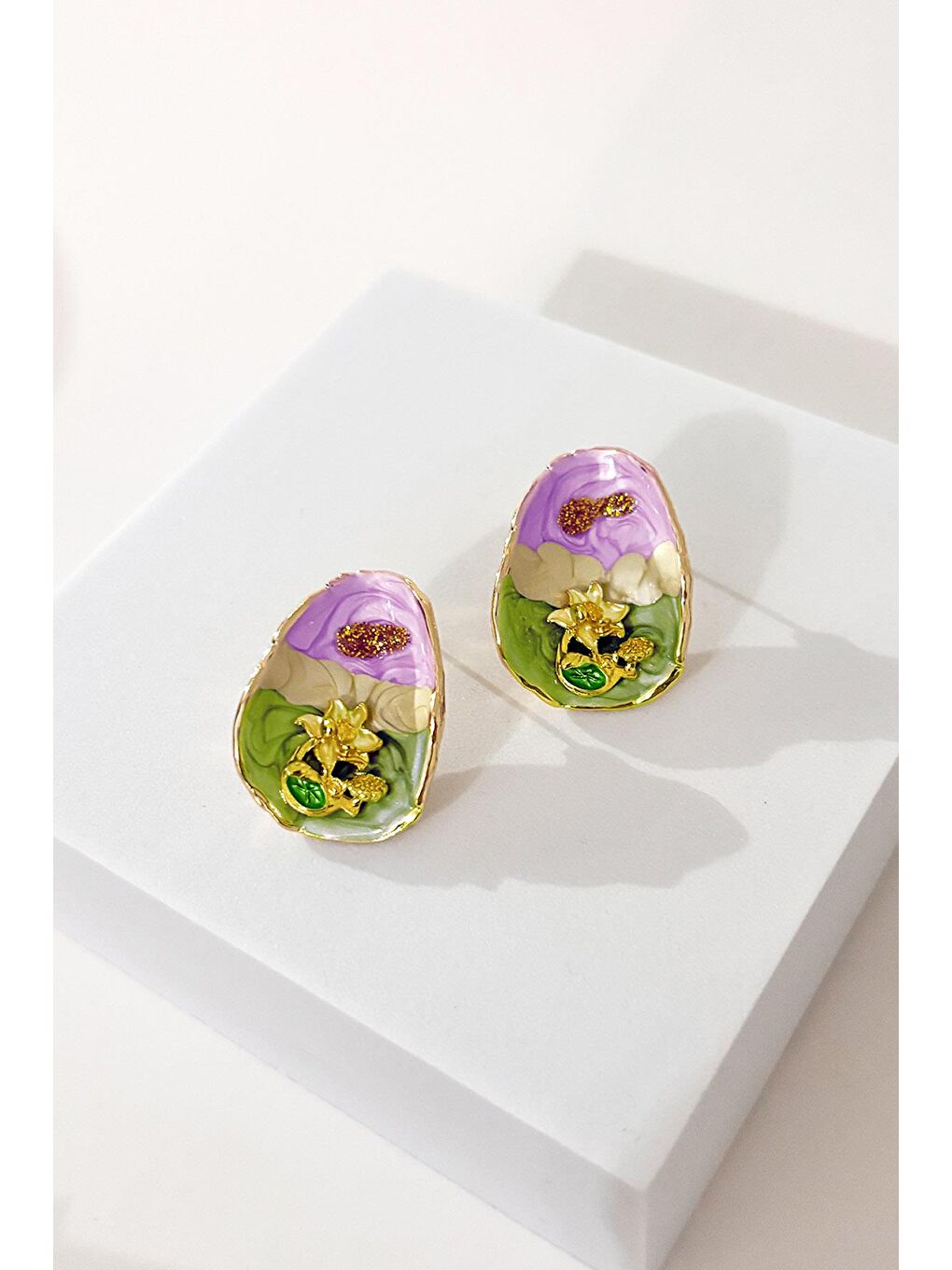 Yeşil Mine Detaylı Tablo kadın Küpe