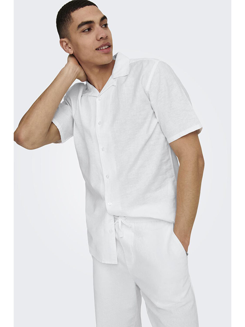 Beyaz Onscaiden Keten ve Pamuk Karışımlı Slim Fit Kısa Kollu Gömlek 22025116-2
