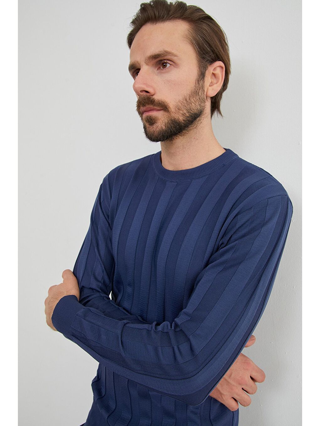 Lacivert Şeritli Bisiklet Yaka İnce Triko Kazak-1