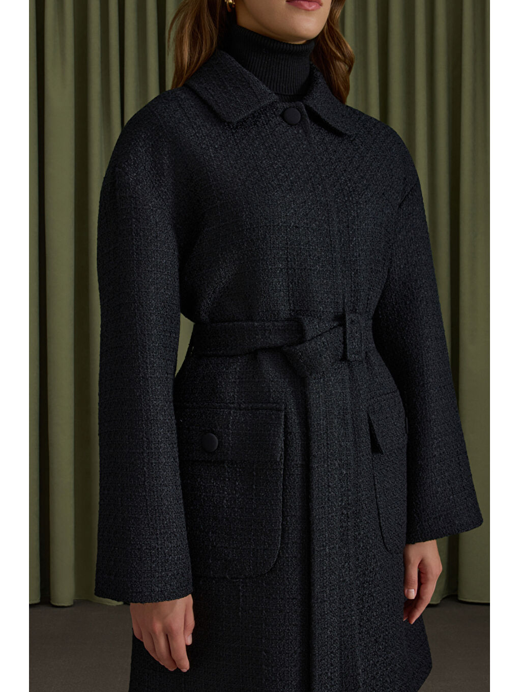 Siyah Seyyar Kemerli Tweed Kap-3