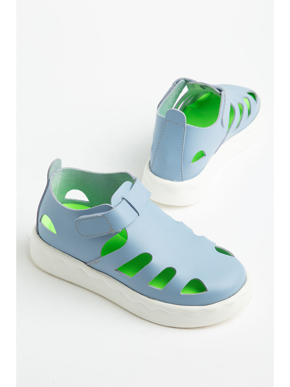 Çocuk Unisex Açık Mavi Hafif Tabanlı Rahat Cırtlı Sandalet-1