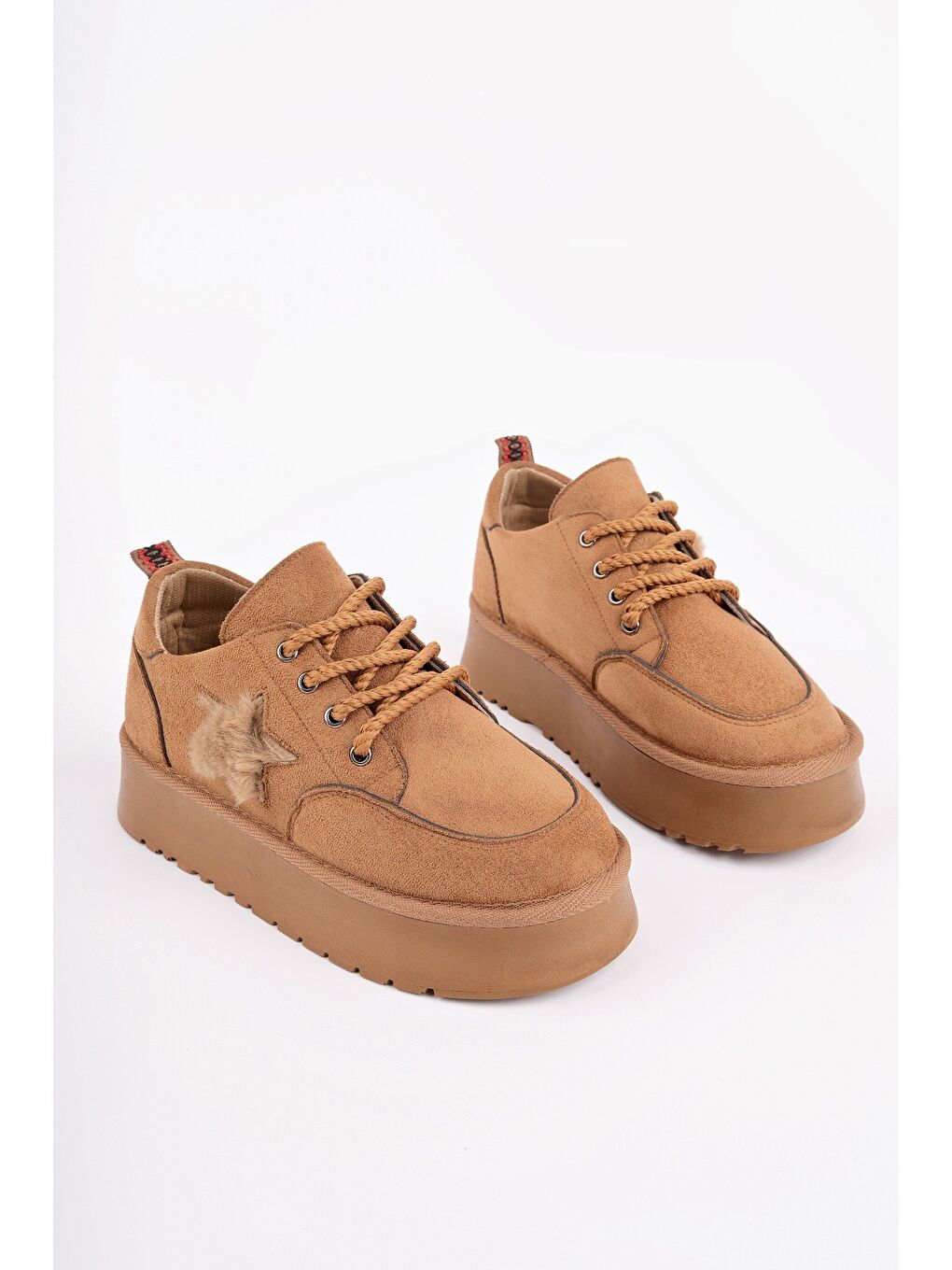 Kahverengi KOZMOS Kalın Taban Bağcıklı Yıldız Detaylı Kadın Kışlık Sneaker Spor Ayakkabı-1
