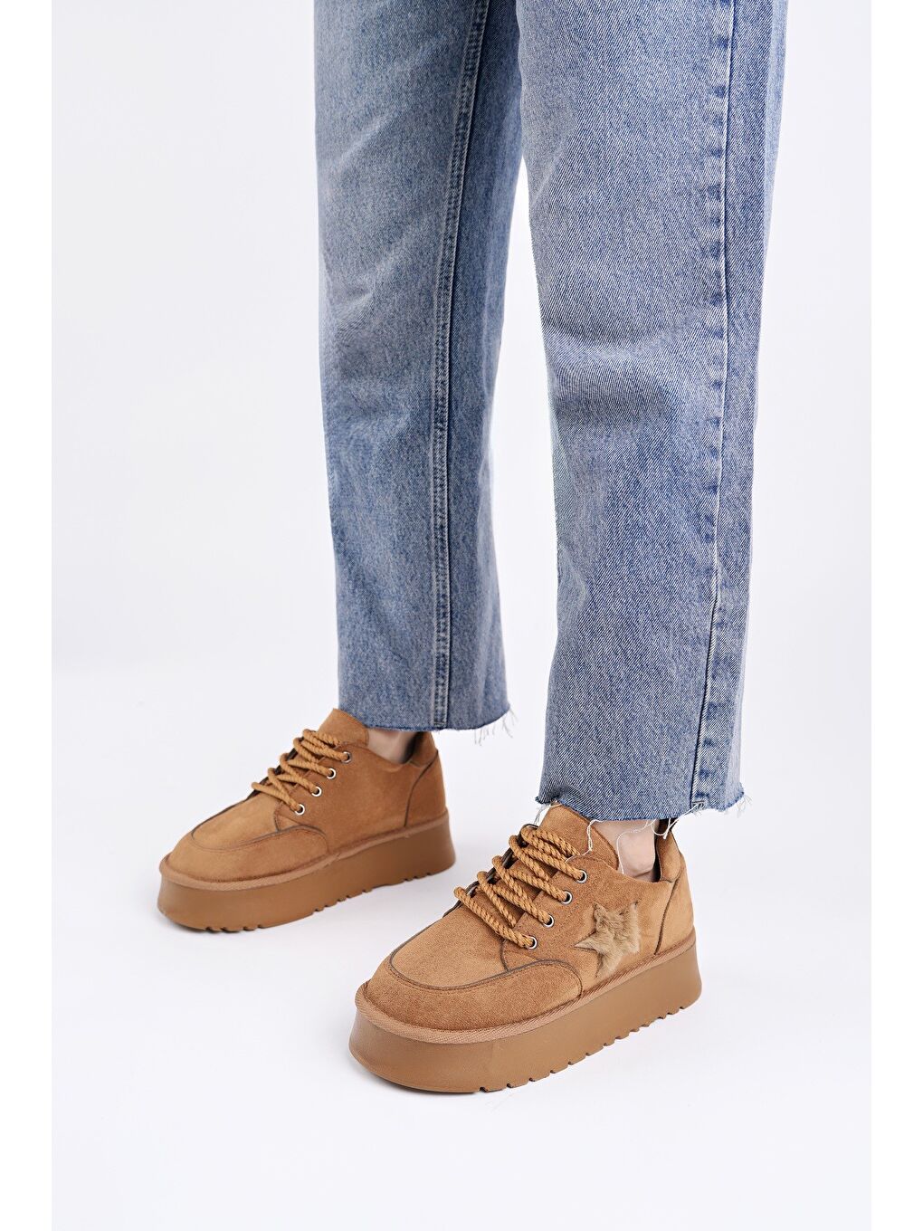 Kahverengi KOZMOS Kalın Taban Bağcıklı Yıldız Detaylı Kadın Kışlık Sneaker Spor Ayakkabı-5