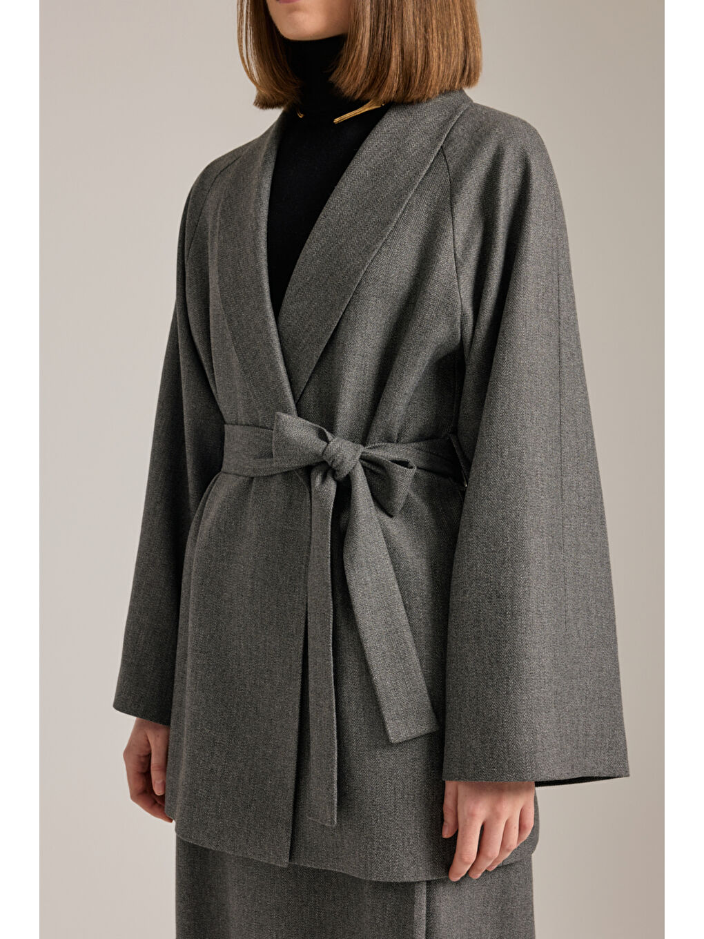 Antrasit Şal Yaka Seyyar Kuşaklı Ceket-4