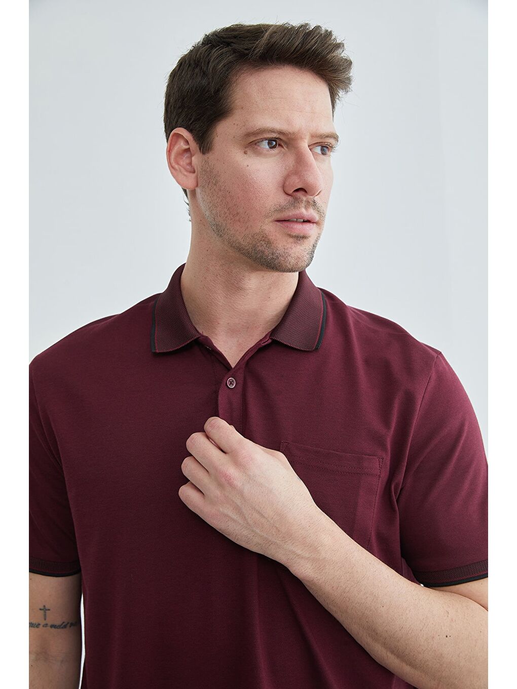 Mürdüm Düğmeli Tek Cepli Polo Yaka Tişört-4