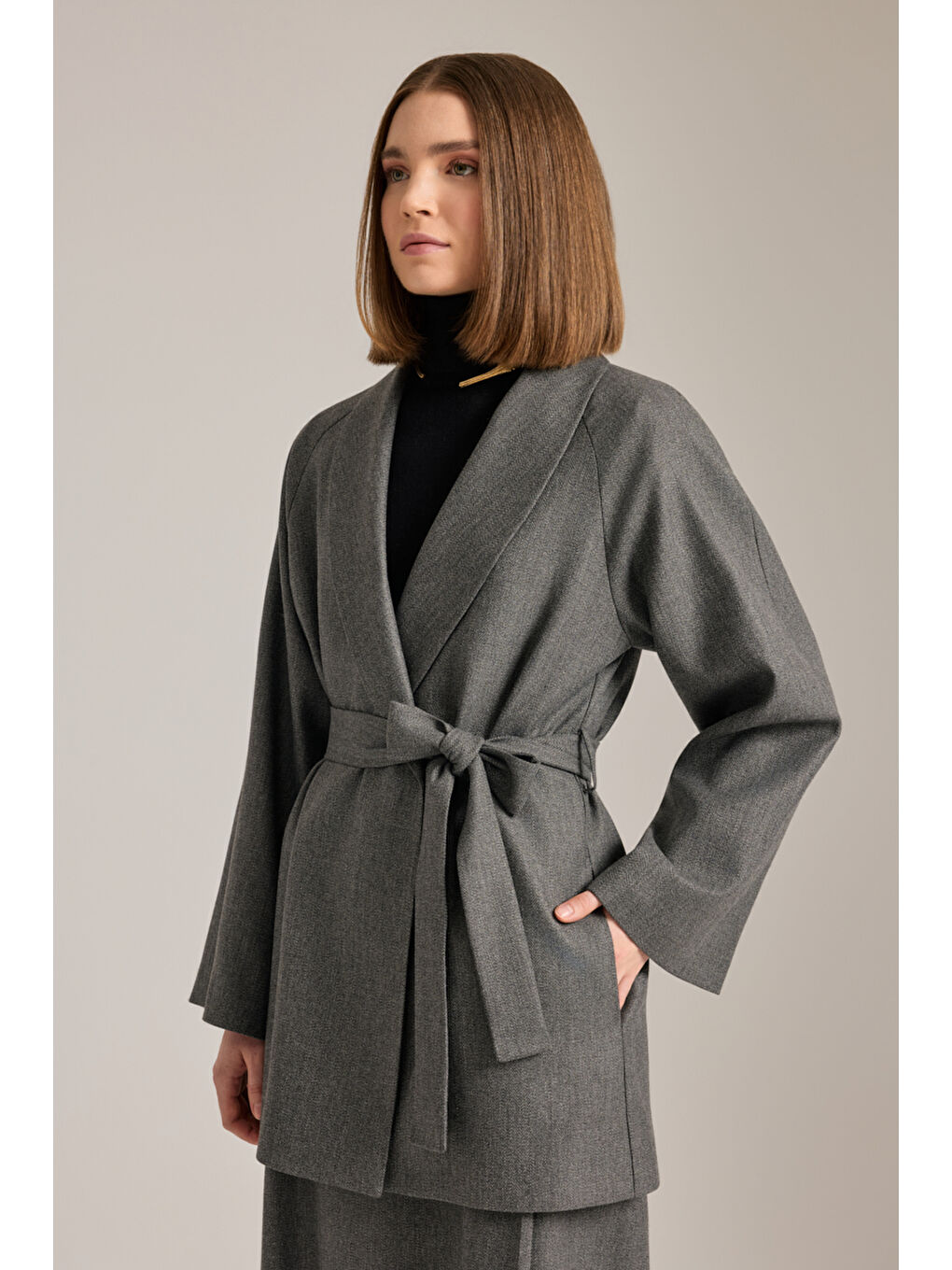 Antrasit Şal Yaka Seyyar Kuşaklı Ceket-5