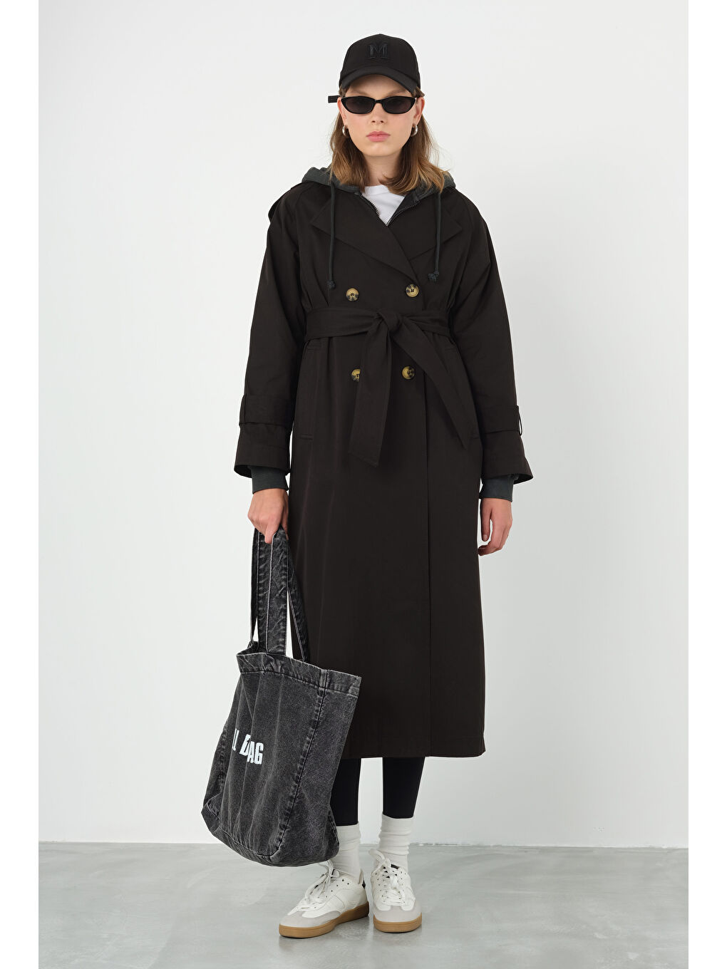 Kolu Apoletli Klasik Trençkot Siyah
