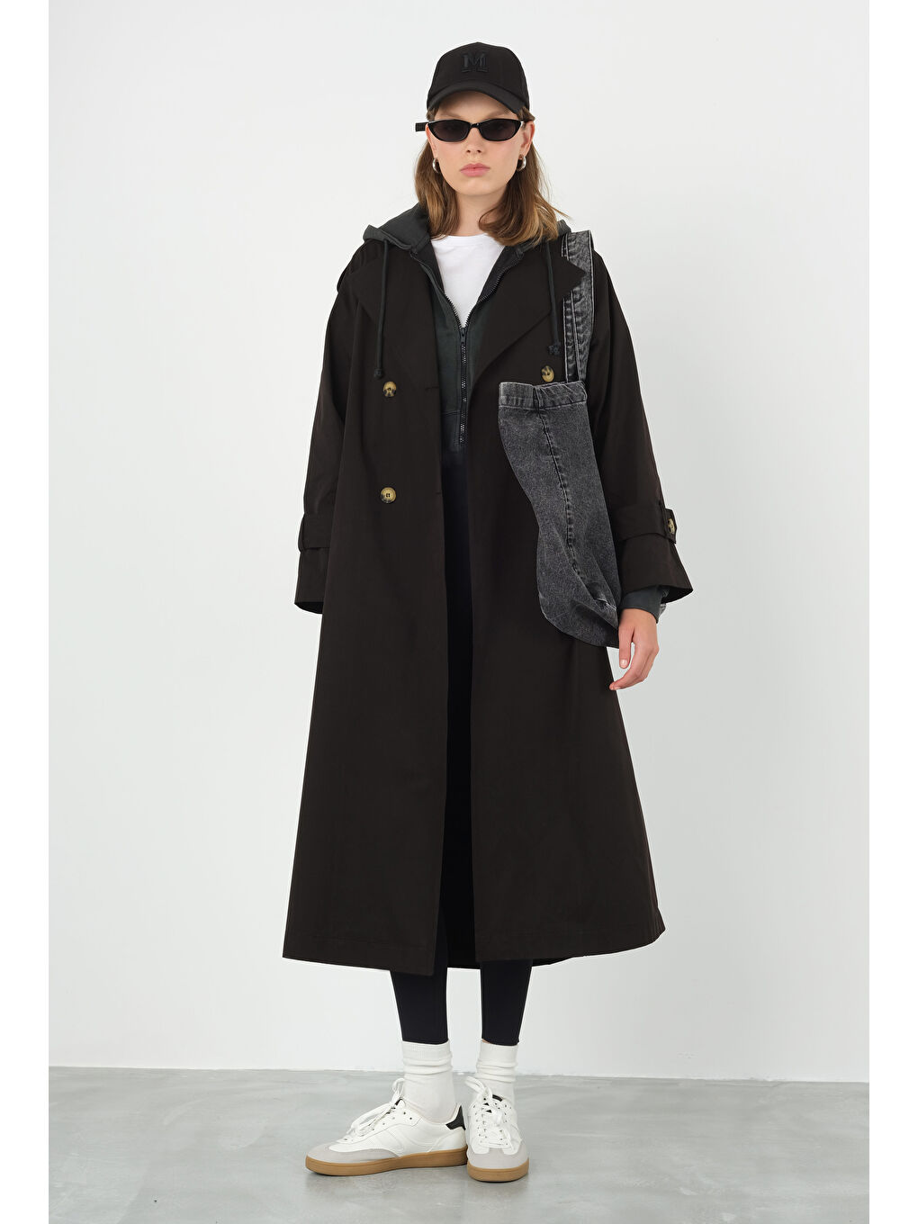 Kolu Apoletli Klasik Trençkot Siyah-1