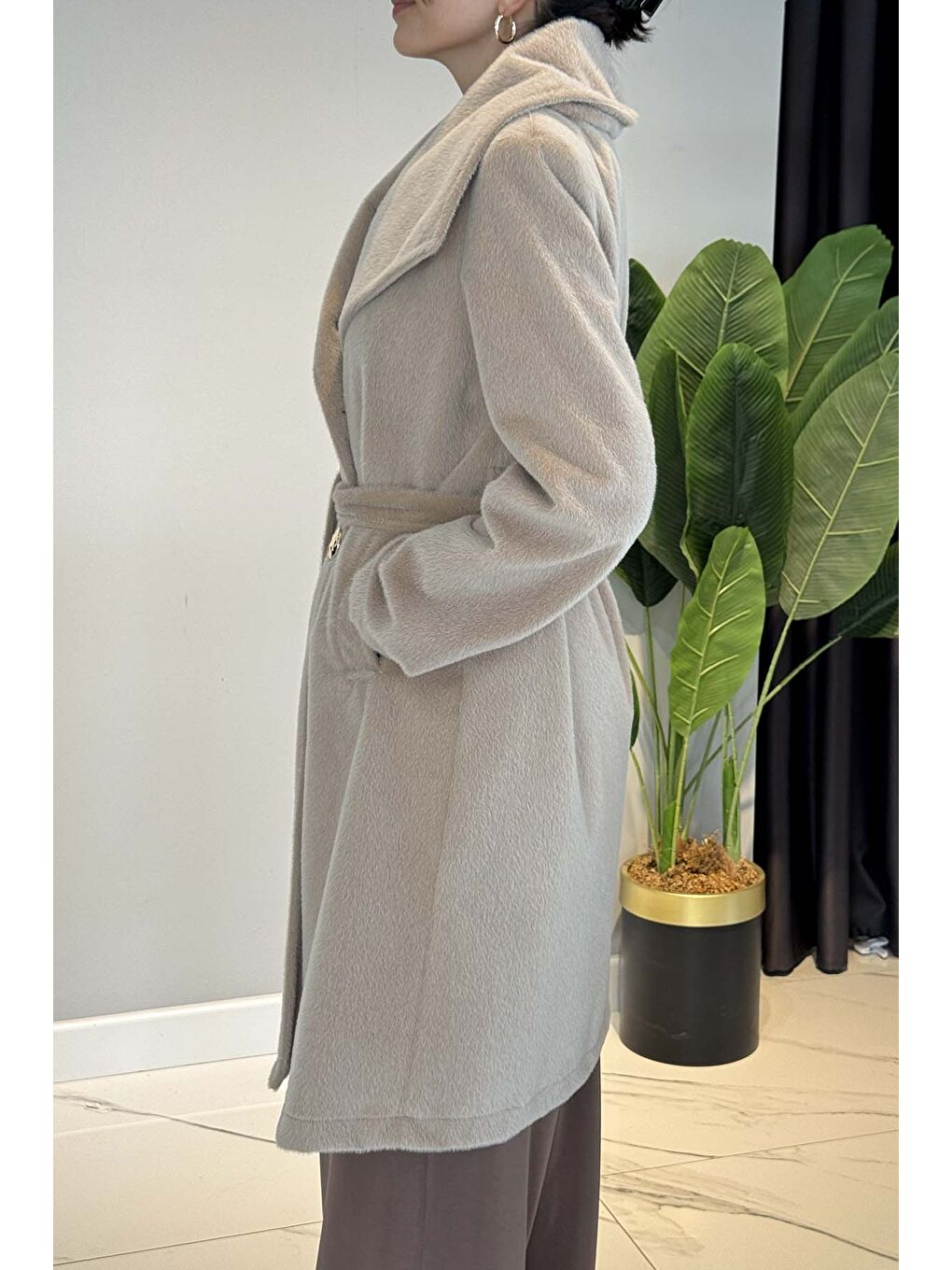 Geniş Yakalı Düğmeli Kaban 36234 Bej-2