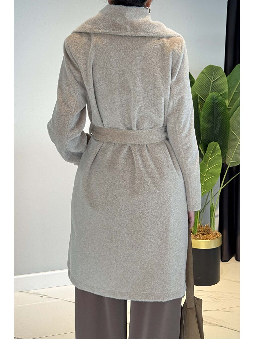 Geniş Yakalı Düğmeli Kaban 36234 Bej-3