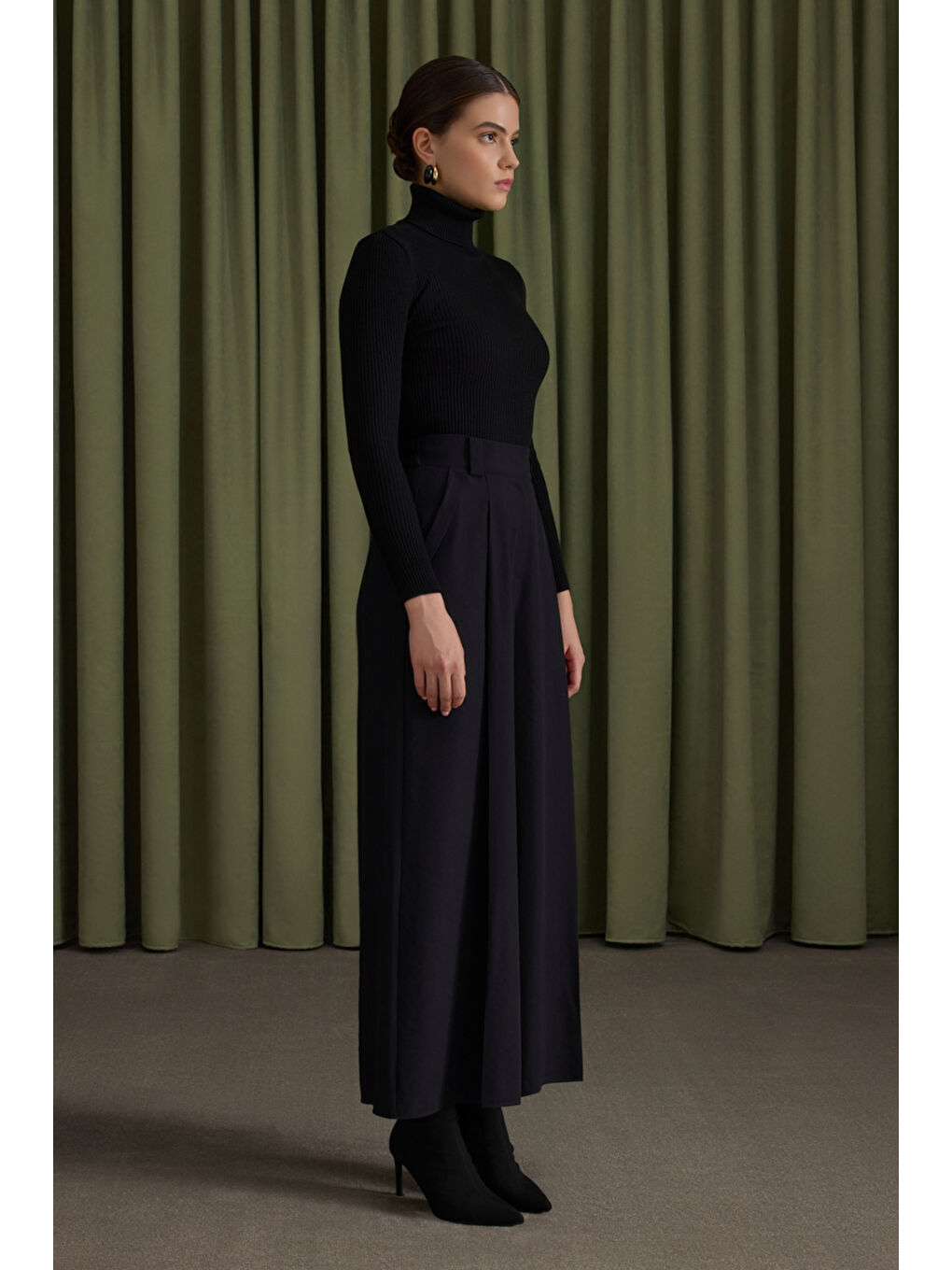 Siyah Lyocell Pantolon-2