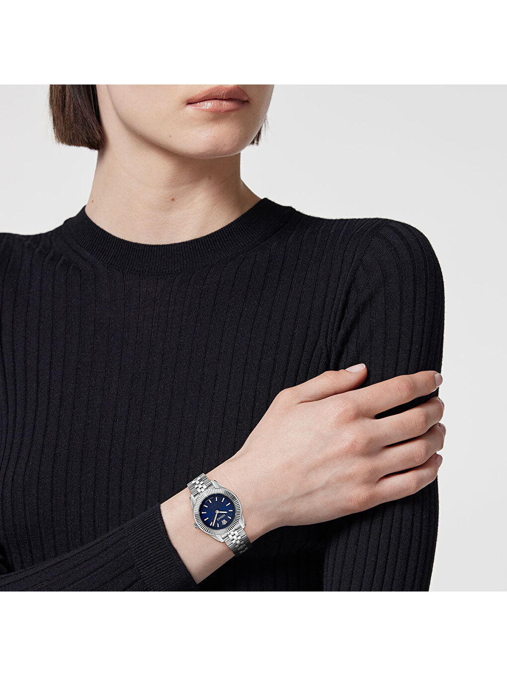 Gri VRSCVE9CA0124 Kadın Kol Saati-4