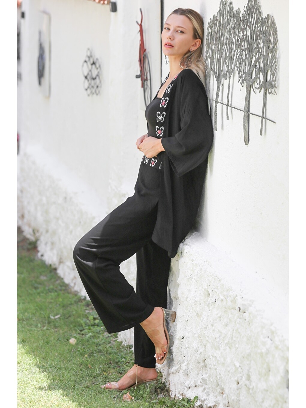 Siyah-Pembe Kimono Yaka 3/4 Kol Cepli Nakışlı Dokuma Lastikli Bel Geniş Paça Casual Alt Üst Takım-4