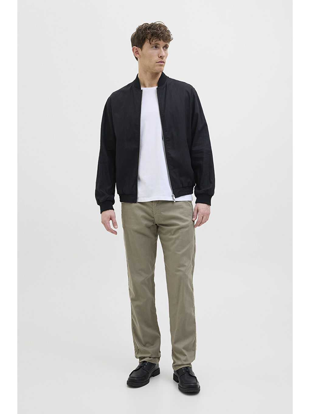 Haki Pamuk ve Keten Karışımlı Relaxed Fit Normal Bel Erkek Pantolon 12274977-1