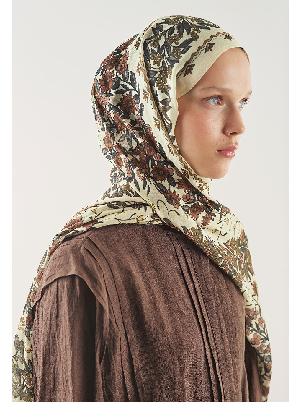 Kahverengi Briony Desen Soft Viskon Şal Kahve-1
