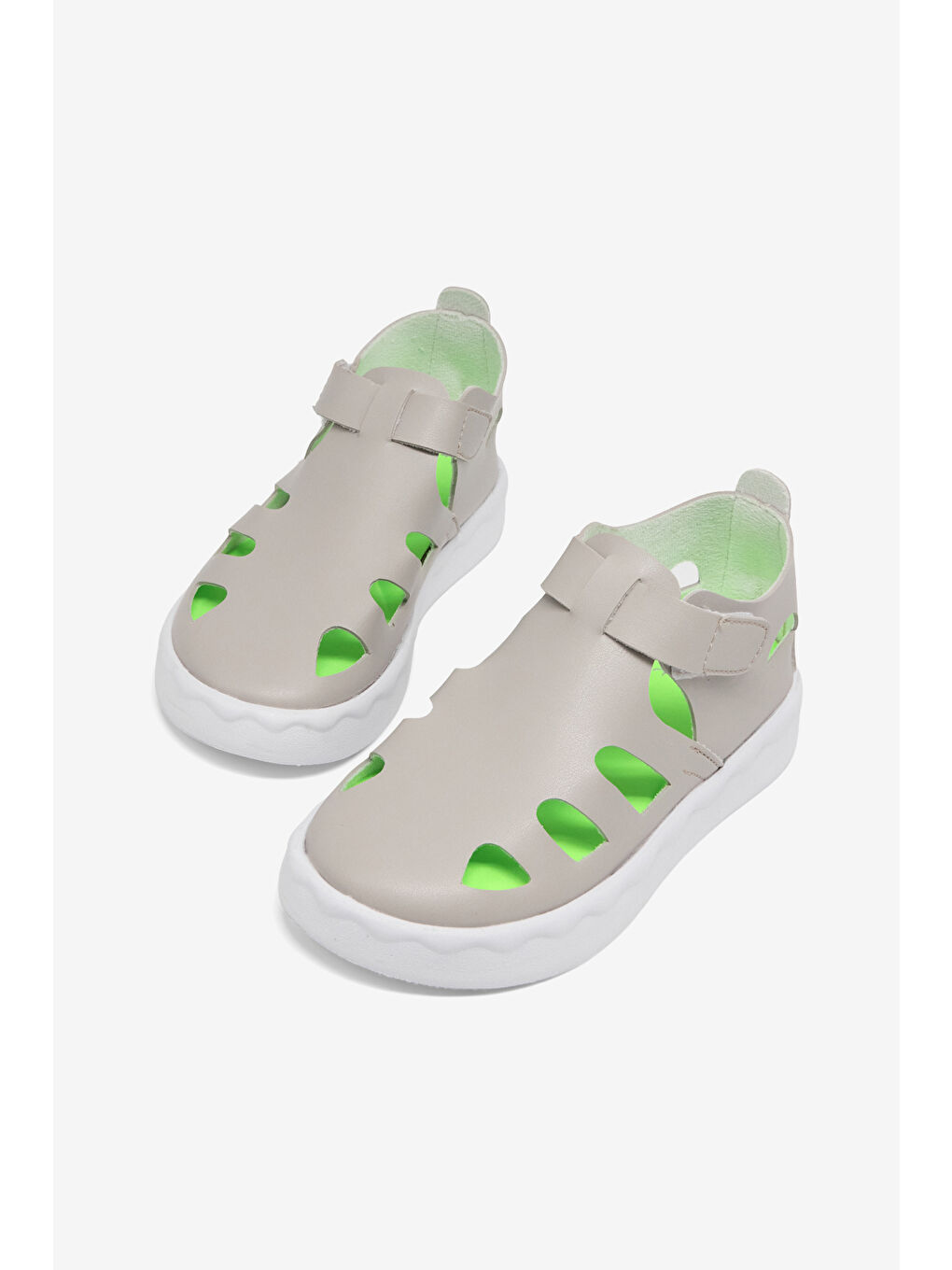 Çocuk Unisex Gri Hafif Tabanlı Rahat Cırtlı Sandalet-2