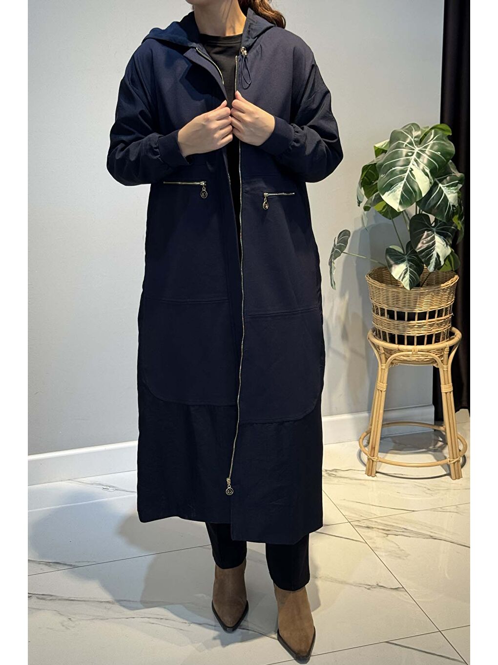 Önden Patlı Cepleri Fermuarlı Kapüşonlu Dubai Garnili Çelik Kap Ceket 6811 Lacivert-1