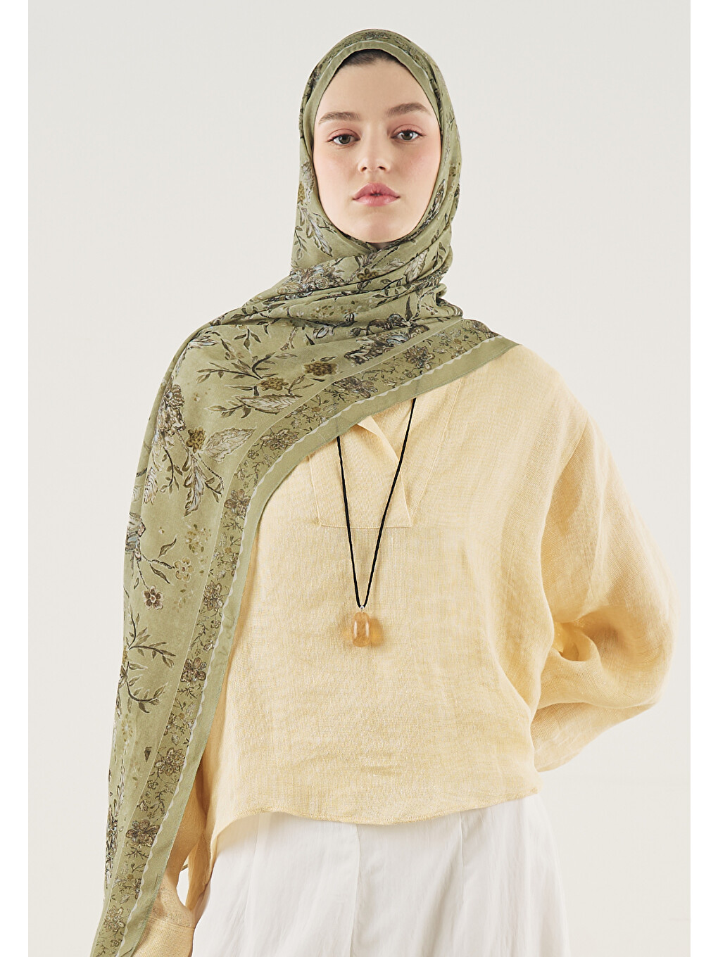 Ethnic Blossom Desen Soft Viskon Şal Çağla Yeşili-2