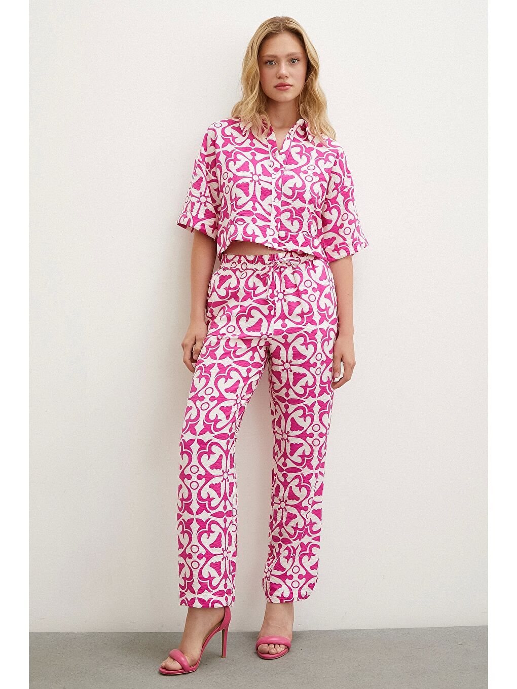 Beli Lastikli Boru Paça Pantolon Fuşya-2