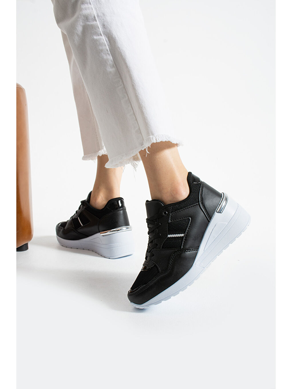 Siyah Kadın Yüksek Günlük Ayakkabı