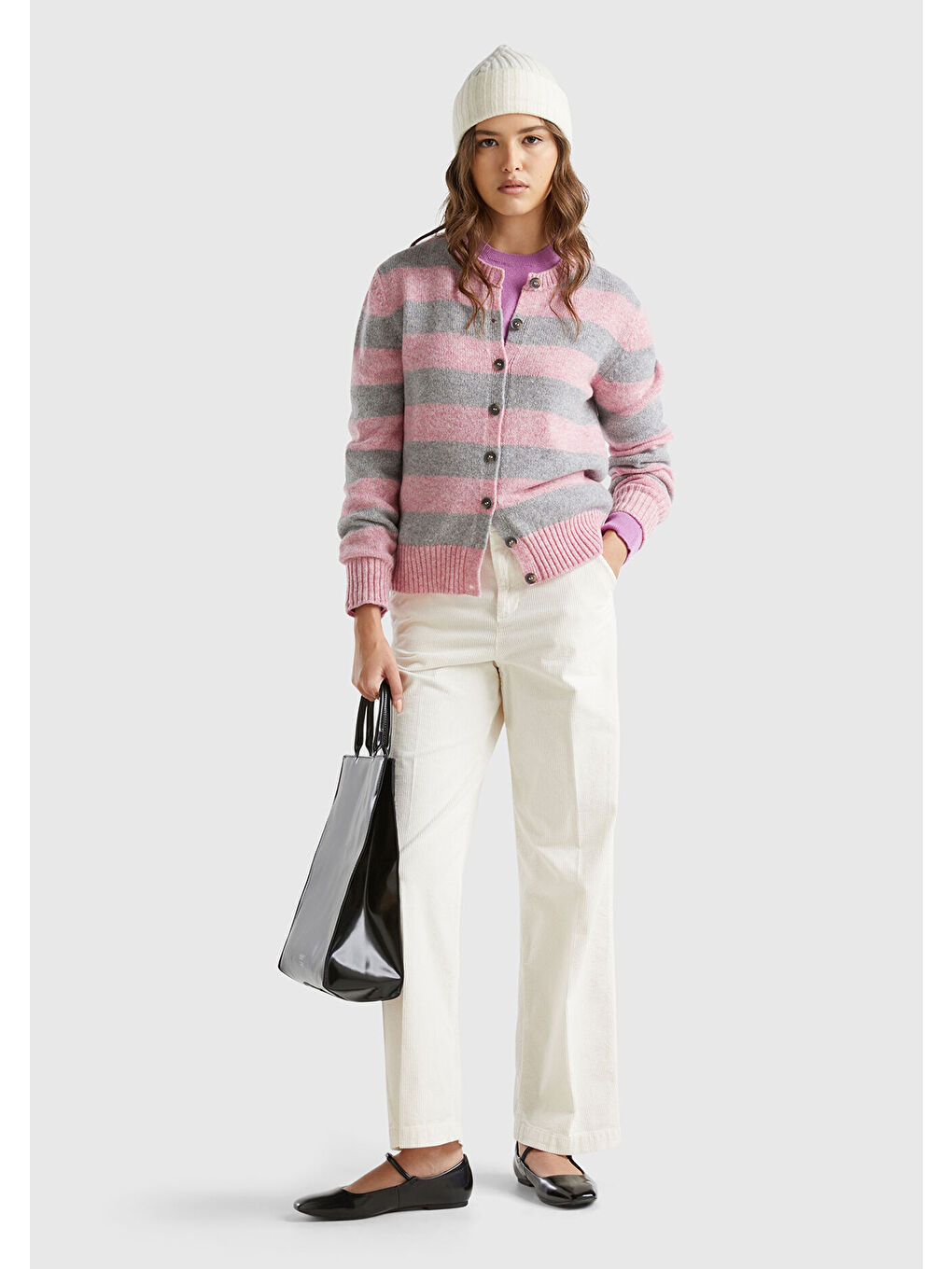 Ekru Kadın Krem Pamuk Karışımlı Arkası Lastikli Cepli Geniş Paça Kadife Pantolon