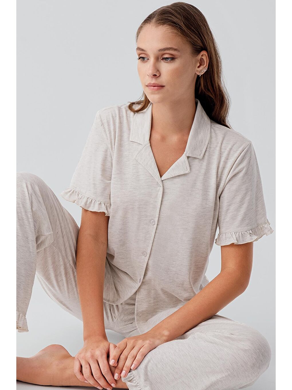 Bej Kısa Kollu Düğmeli Fırfırlı Pamuklu Pijama Takım 19219-3