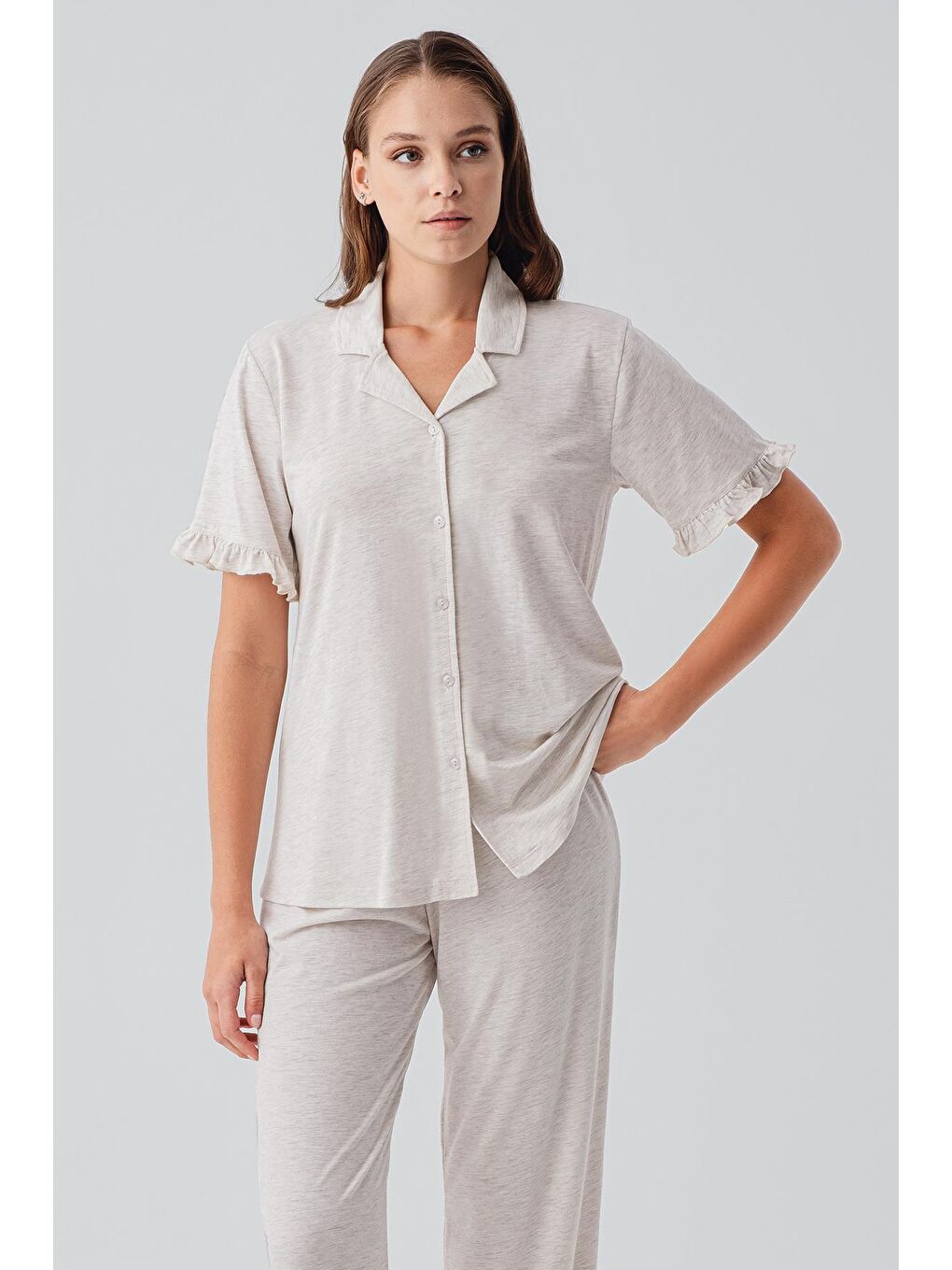 Bej Kısa Kollu Düğmeli Fırfırlı Pamuklu Pijama Takım 19219-5