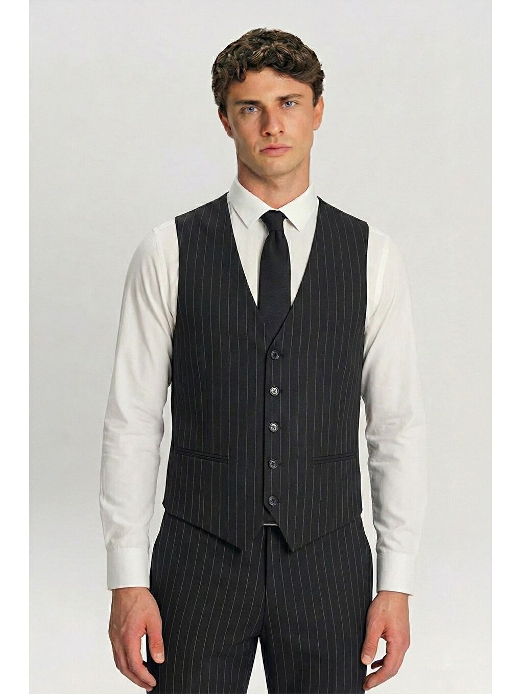 Giotelli Siyah Yelekli Çizgili Sivri Yaka Roma Kalıp 6 Drop Tam Astarlı Erkek Takım Elbise-1
