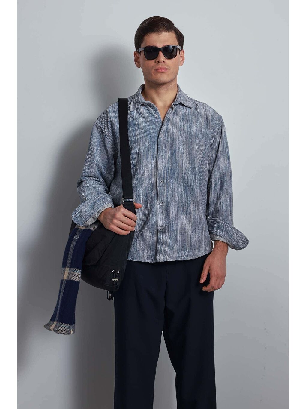 Erkek Oversize Kadife Dokulu Gömlek Mavi-1