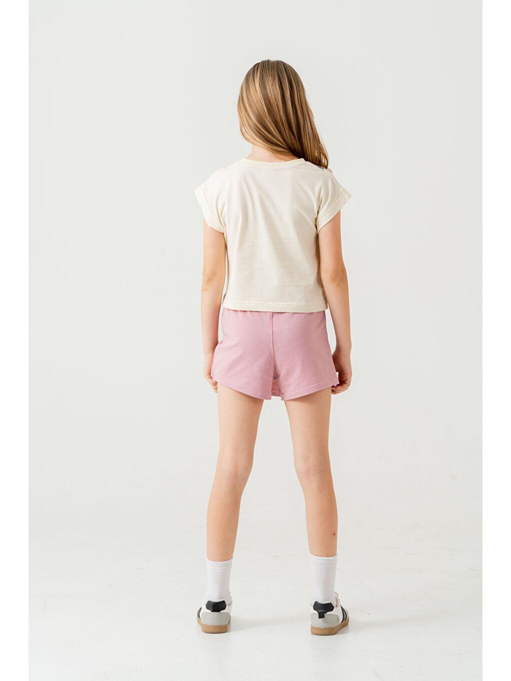 Pembe Baskılı Alt Pileli Nakışlı Kız Çocuk Şort - Tişört Takımı-8
