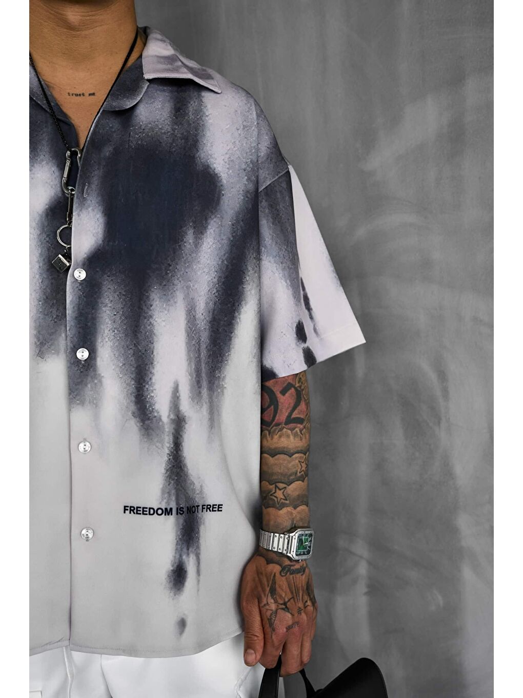 Erkek Süper Oversize Kısa Kollu Desenli Gömlek Siyah-4