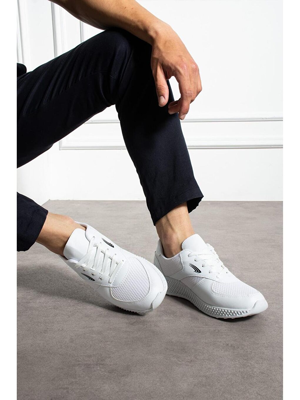 Beyaz Sneaker Fileli Günlük Rahat Ayakkabı-1