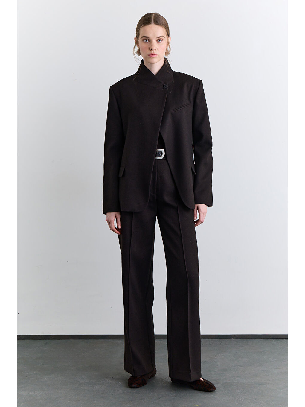 Klasik Pileli Kumaş Pantolon Kahverengi-5