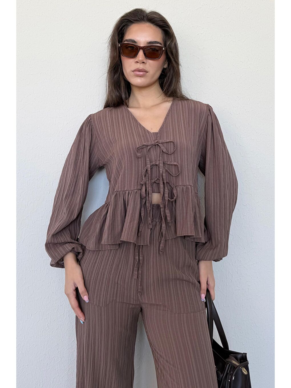 Kahverengi Önü Bağlamalı Bluz Pantolon Takımı Mg2343-3